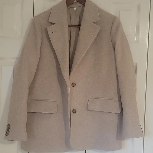 & Other Stories Stockholm Atelier Oversized Wool-Blend Blazer - Picture 3 of 6